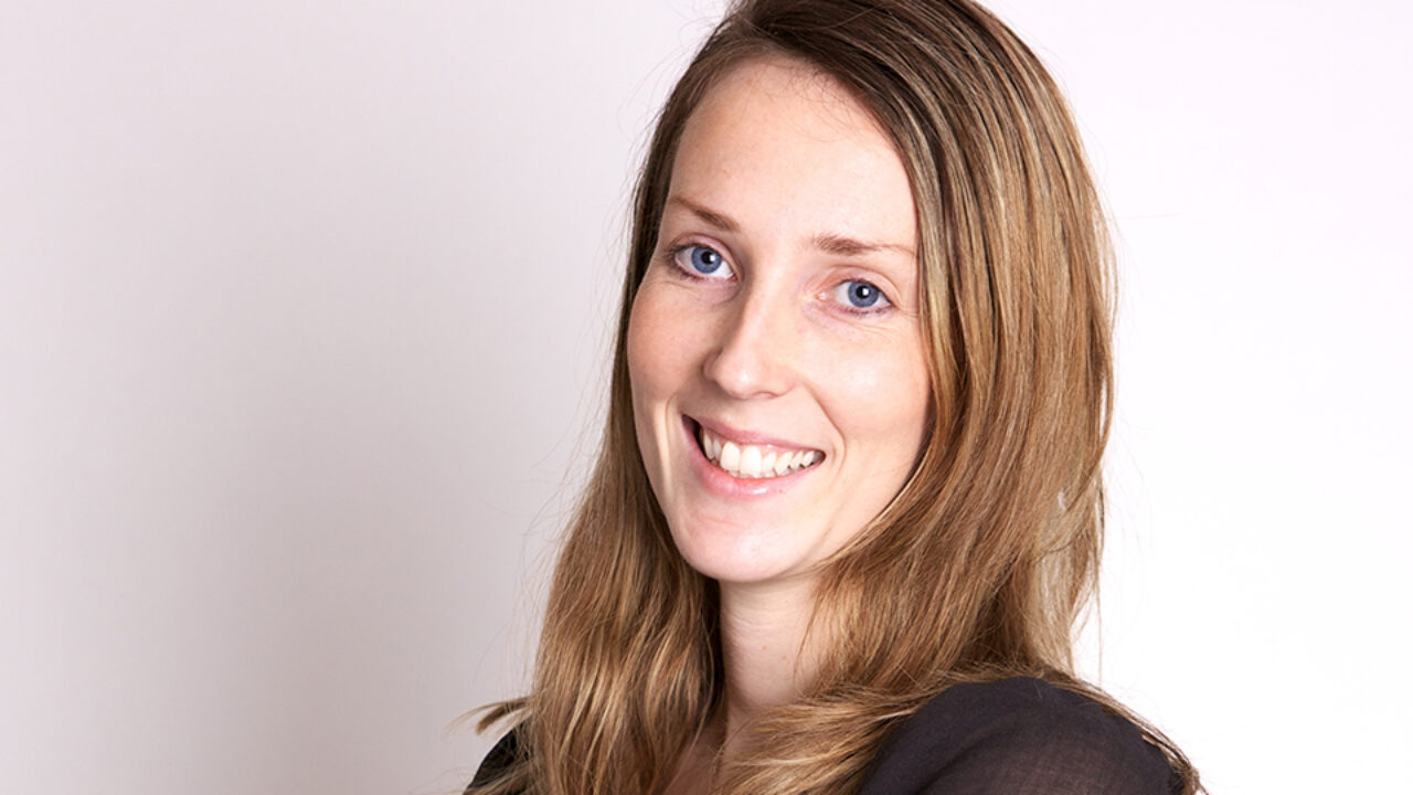 Elin Helander, vd Moneymind, vill bredda ramen för privatekonomi och främja forskning som lär oss att ta bra ekonomiska beslut.